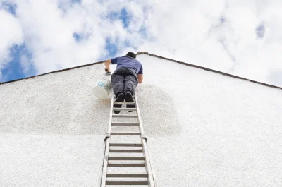 Peinture extérieure à la Pernelle — façades et ravalement